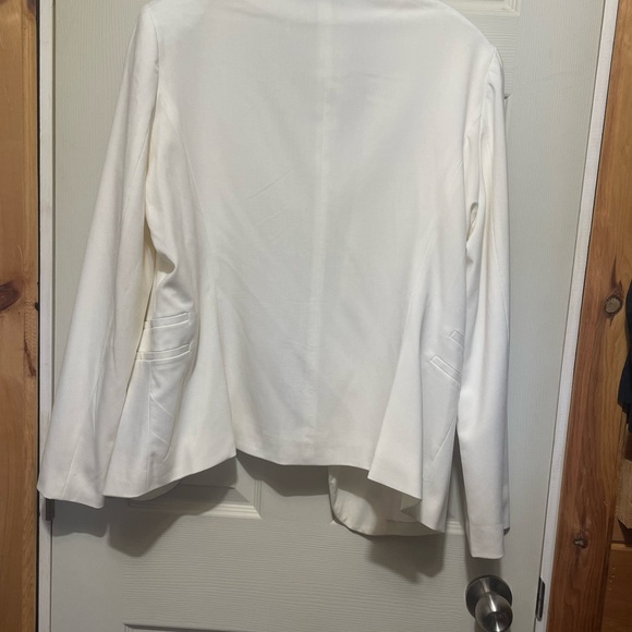 Mossimo white jacket - Picture 3 of 5